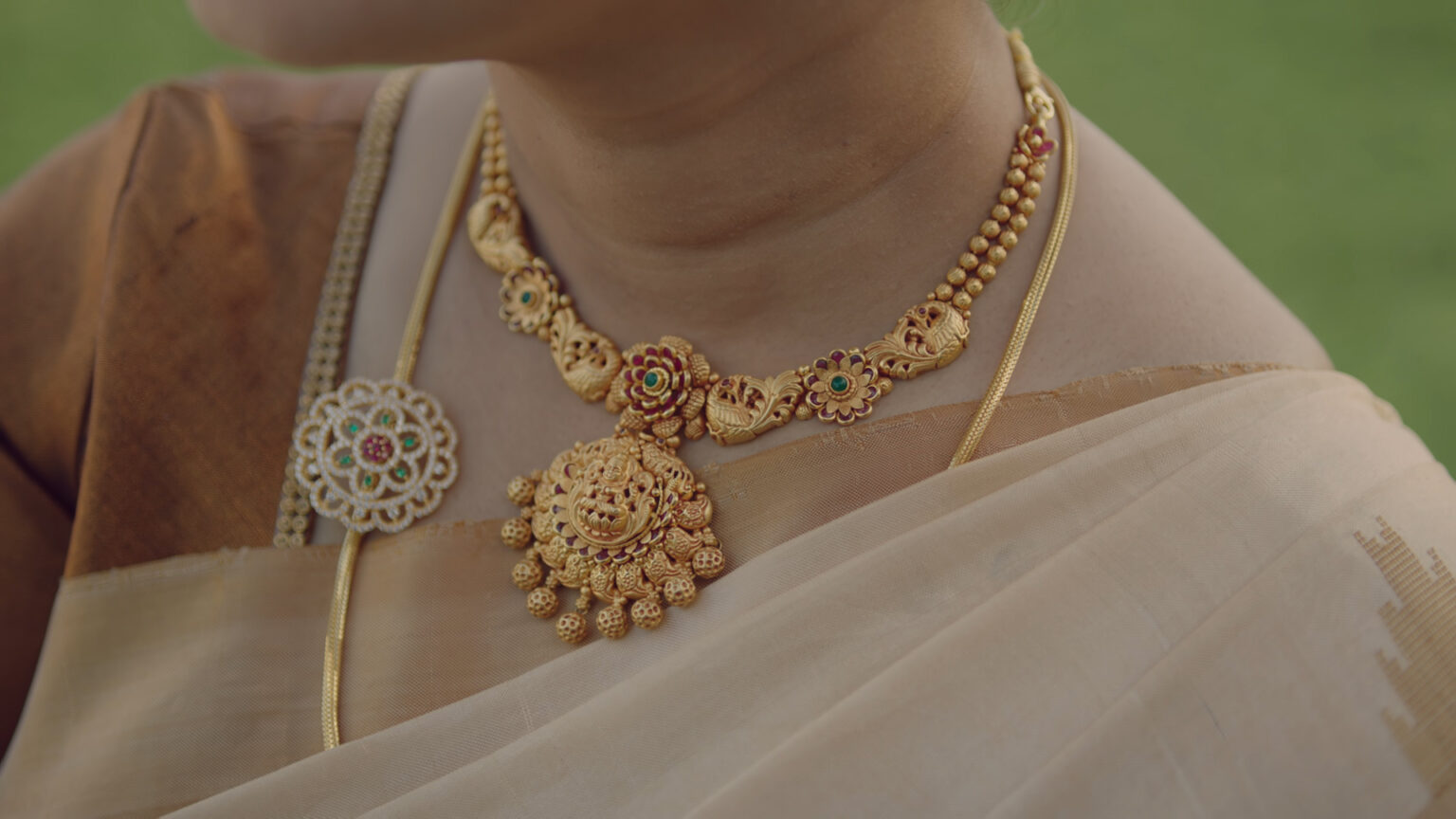 Aria Jewellers collection piece